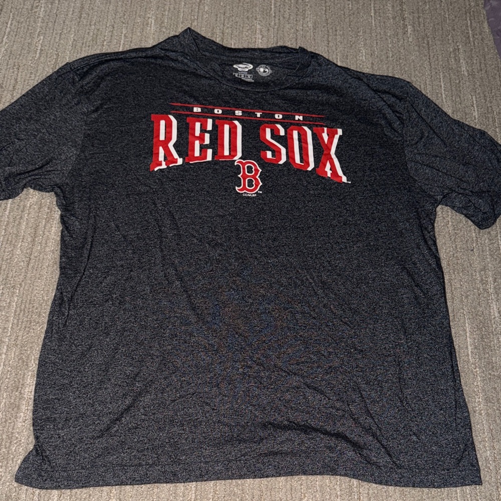 Boston Red Sox Men's Gray T-Shirt